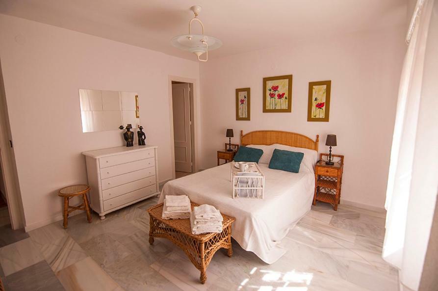 Luminoso Y Fresco Apartamento En 2ª Linea De Playa Fuengirola Exterior foto